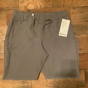 Lululemon On the Fly Crop Pants
